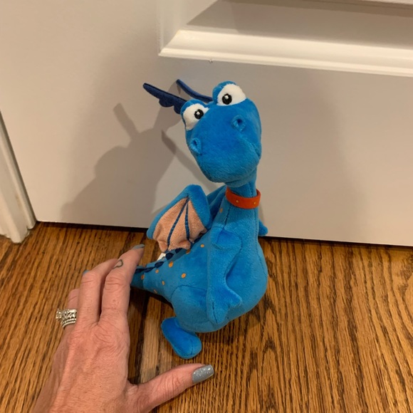DISNEY STORE DOC MCSTUFFINS STUFFY BLUE DRAGON 9” - Picture 2 of 4